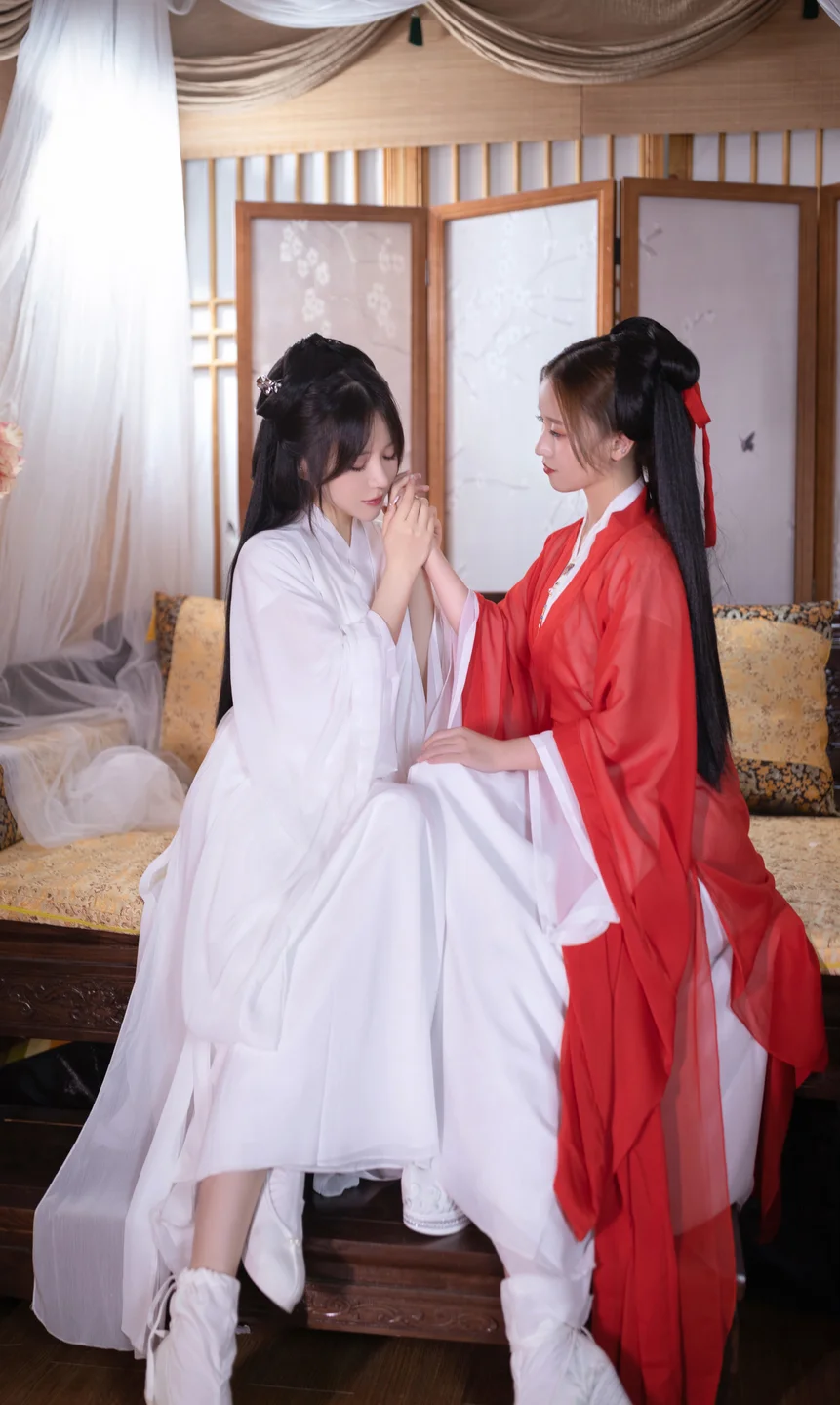 鱼子酱Fish - 双人古装 [154P-1.27GB]  tg@simisebaisi 【丝足阁】121.webp